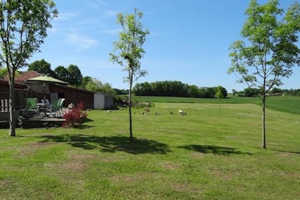 Les Verges Gites Exideuil-sur-Vienne 外观 照片